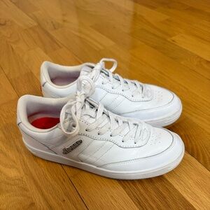 Ellesse Men’s Vinitziano 2.0 Leather Low Profile Sneakers Size 8